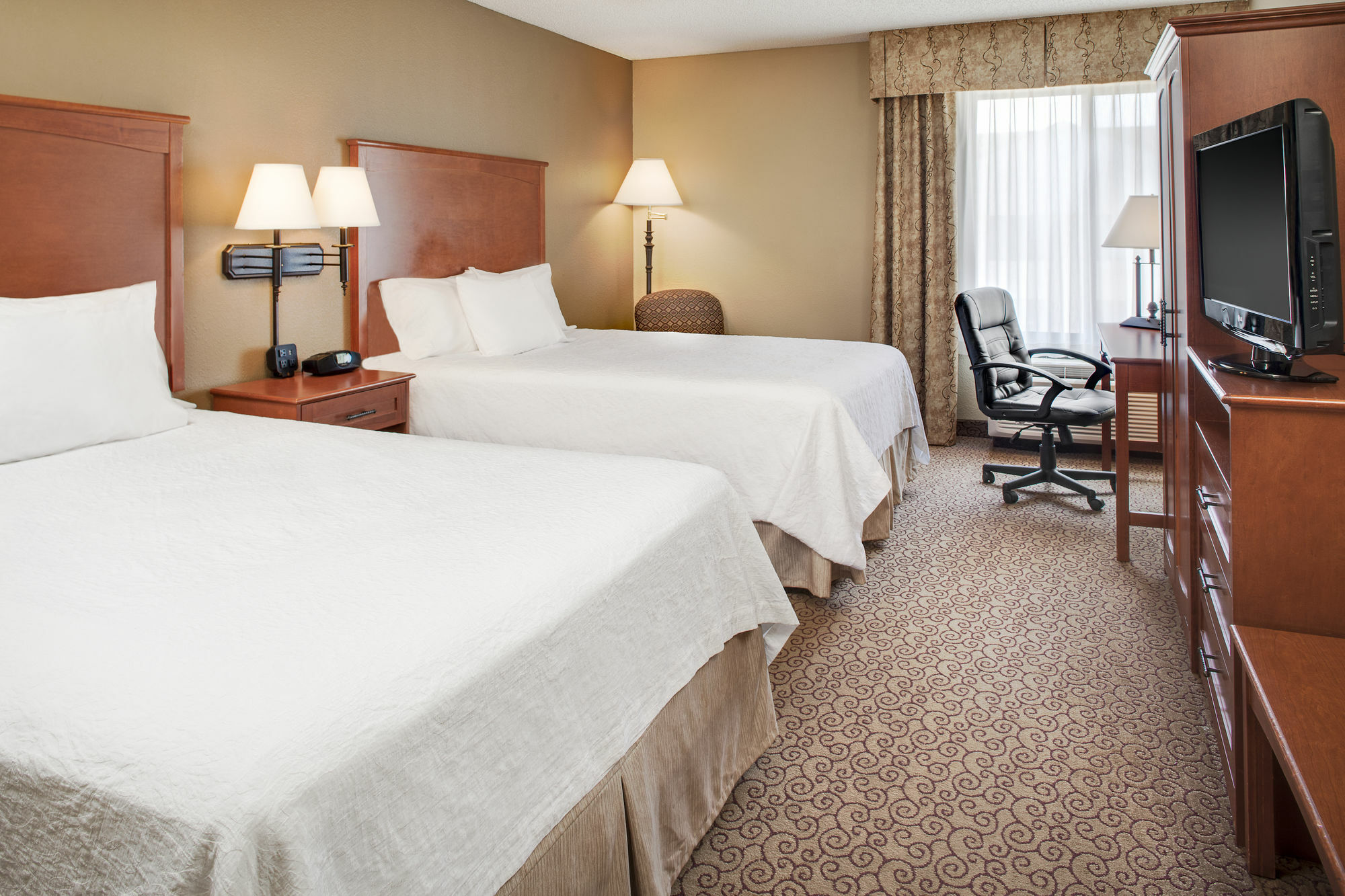 Hampton Inn Iowa City/Coralville Exterior photo